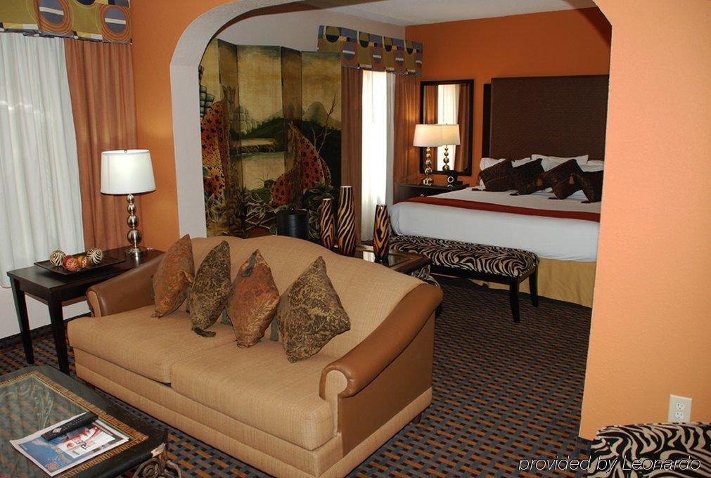 Comfort Inn & Suites Asheboro East Ngoại thất bức ảnh