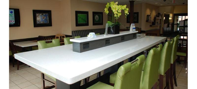 Comfort Inn & Suites Asheboro East Ngoại thất bức ảnh